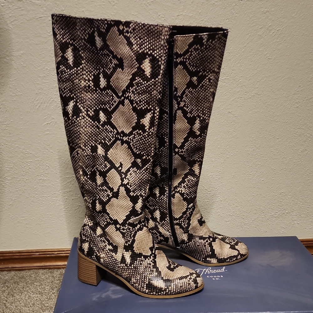 Universal Thread Snakeskin Over the Knee Boots